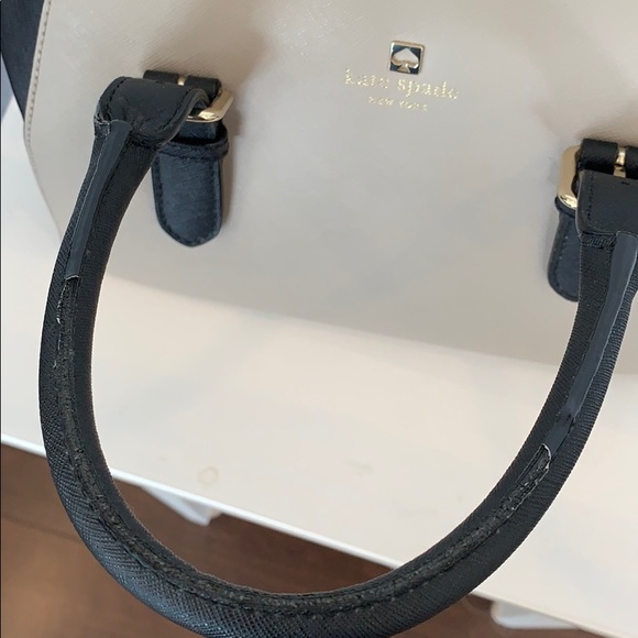 Good condition KATE SPADE PURSE! CHEAP PRICE - Picture 3 of 10